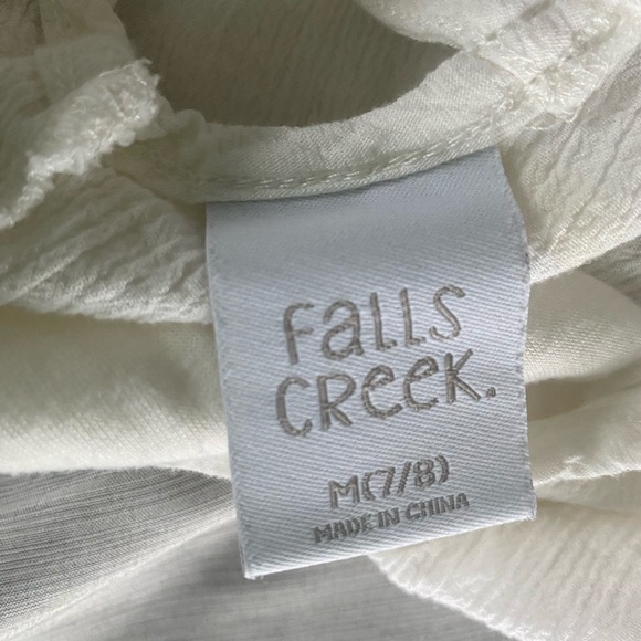 Falls creek fits like a size 6 but size 7/8 - Picture 2 of 4